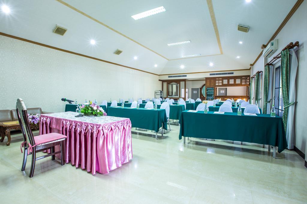 Juntra Resort & Hotel Nakhon Nayok Zewnętrze zdjęcie