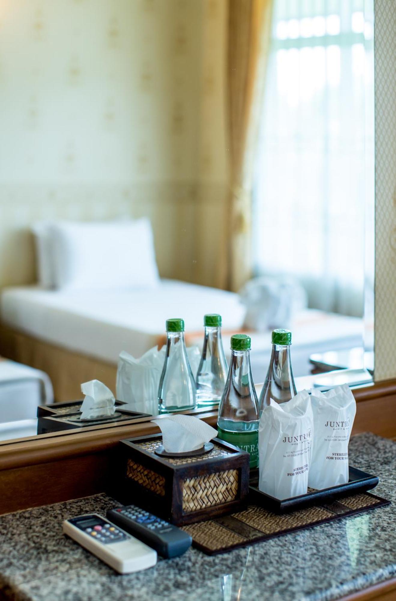 Juntra Resort & Hotel Nakhon Nayok Zewnętrze zdjęcie